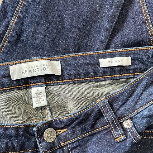 Kenneth Cole Reaction dark wash skinny jeans - Picture 6 of 8
